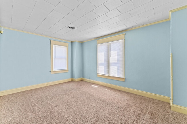 Building Photo - 838 Frederick St