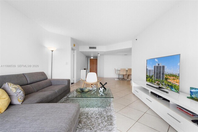 Foto del edificio - 3598 Yacht Club Dr