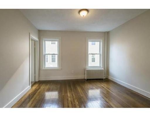 Building Photo - 7 Shawmut Terrace