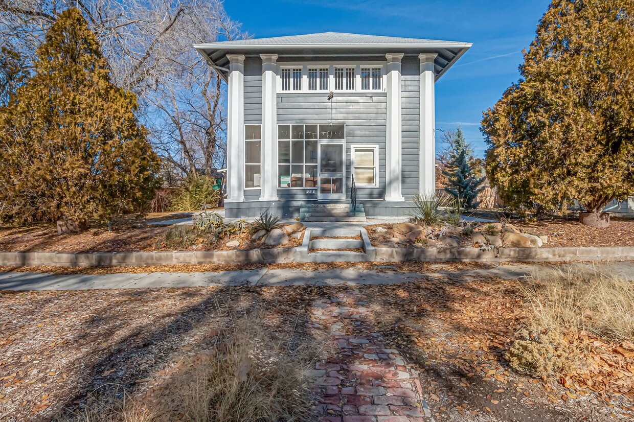 Primary Photo - Renovated Upstairs 4-Bedroom, 2-Bath Apart...