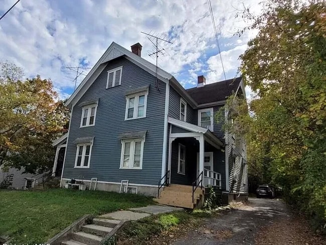 90 LINCOLN ST  