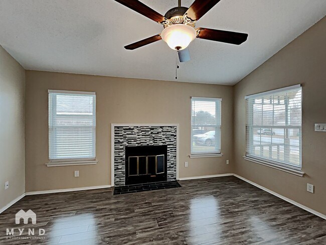 Foto del edificio - 12331 Tomanet Trail