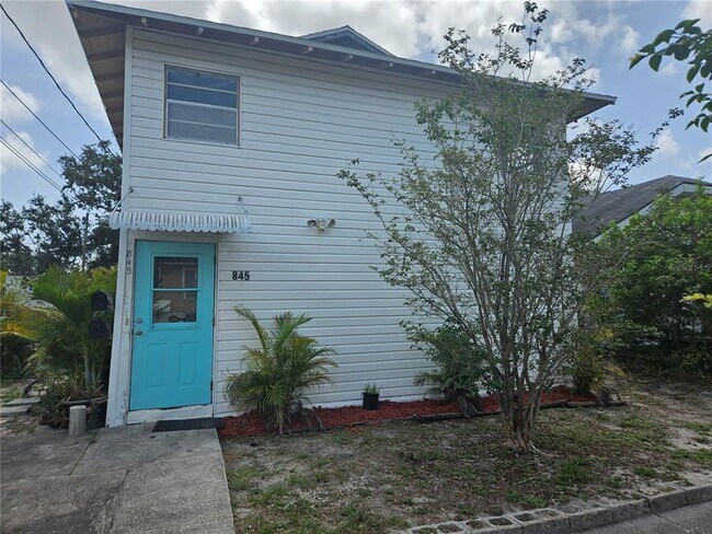 Foto del edificio - 845 17th St N