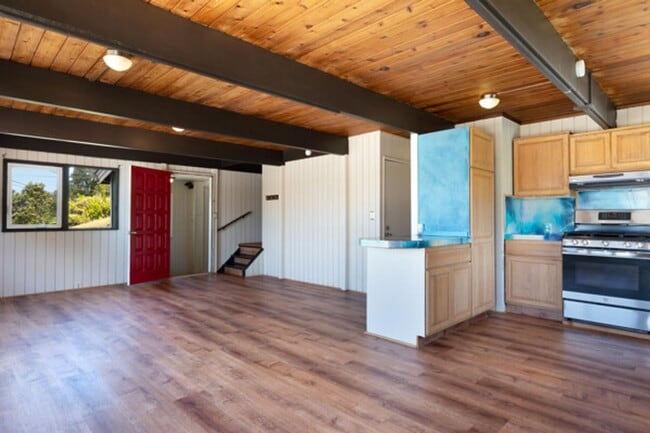 Foto del edificio - 3 Bedroom / 2 Bath Pet Friendly Home In Waimea!