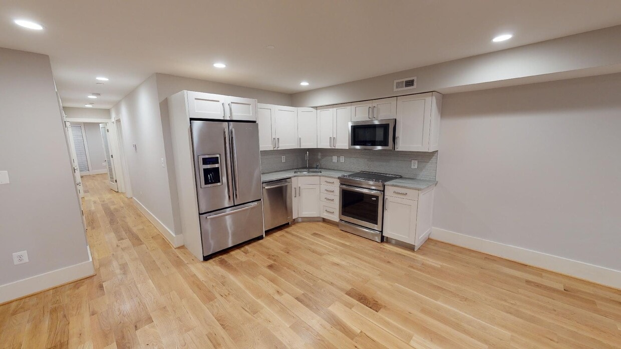 Primary Photo - 1826 11th St NW