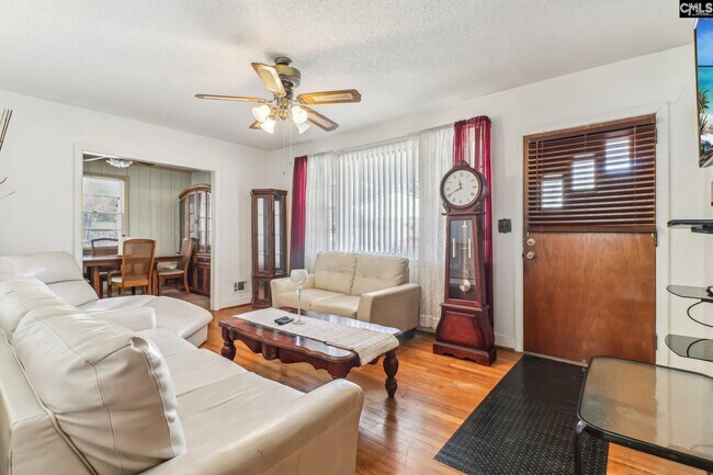 Foto del edificio - 3422 Covenant Rd