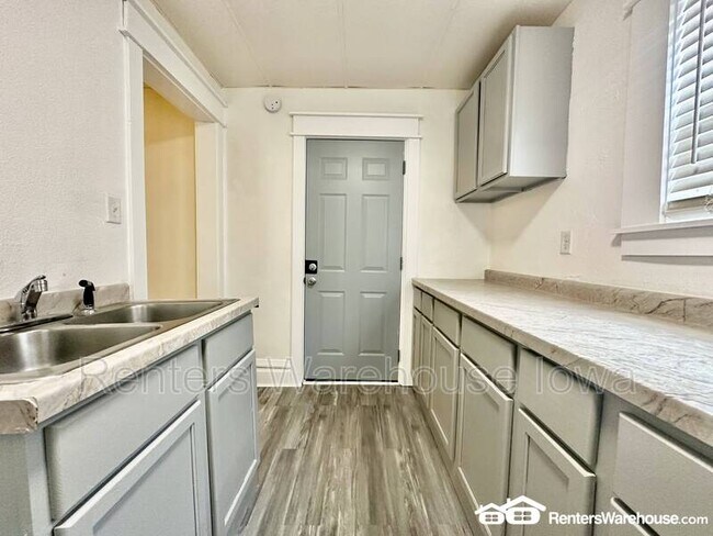 Foto del edificio - 1076 21st St