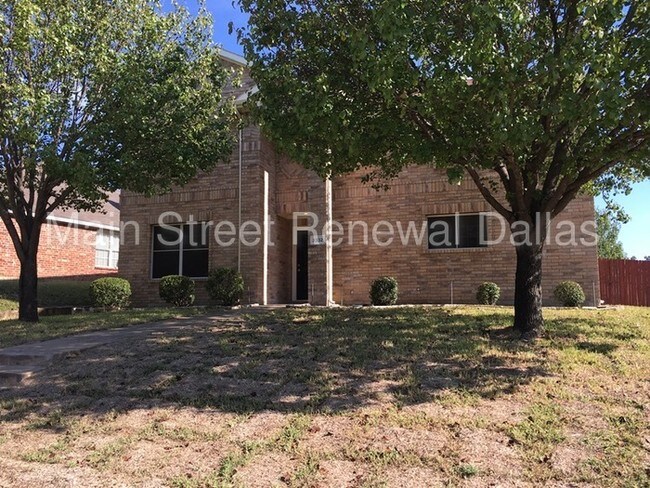 Building Photo - 3332 Knollcrest Ln