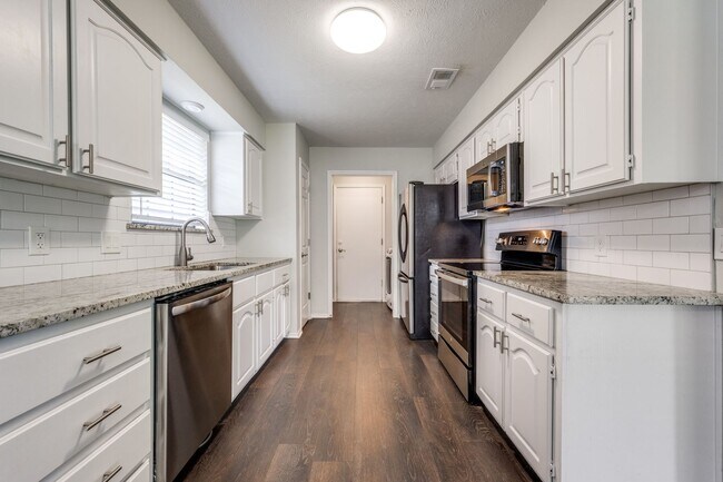 Foto del edificio - 3842 Waterford Way
