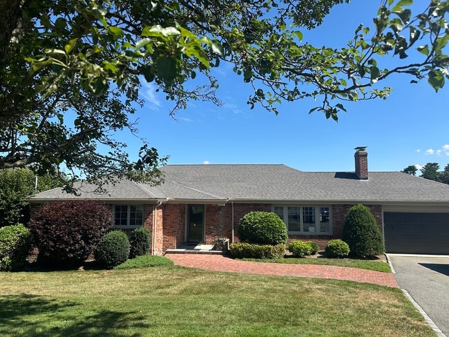 Building Photo - 446 Dudley Rd