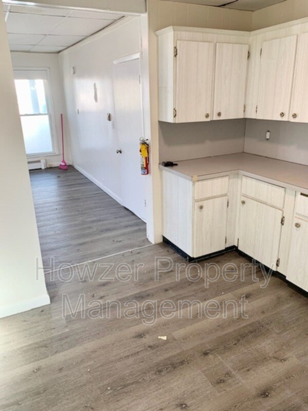 Building Photo - 6 W Central Ave Unit A