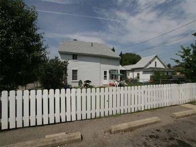 Building Photo - 156-158 Drummer Ave
