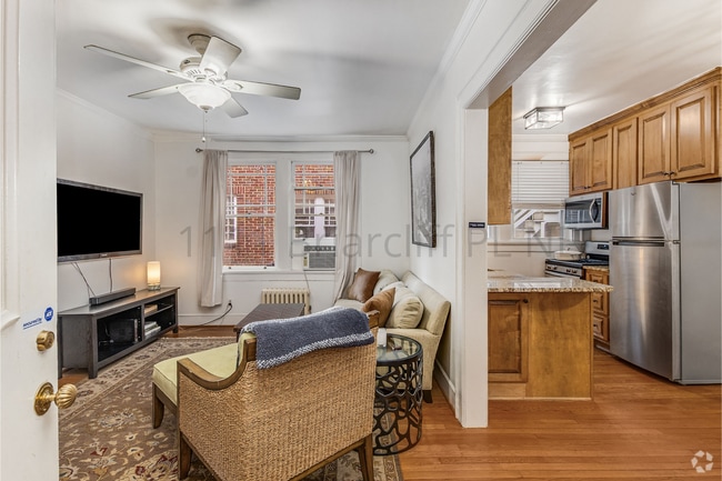 Building Photo - 1111 Briarcliff Pl NE