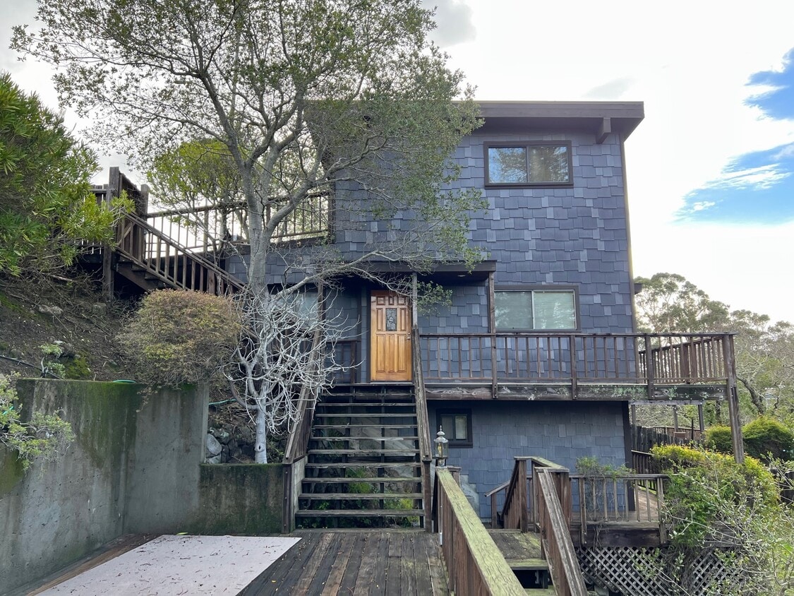 66 Indian Rock Rd, San Anselmo, CA 94960 House for Rent in San