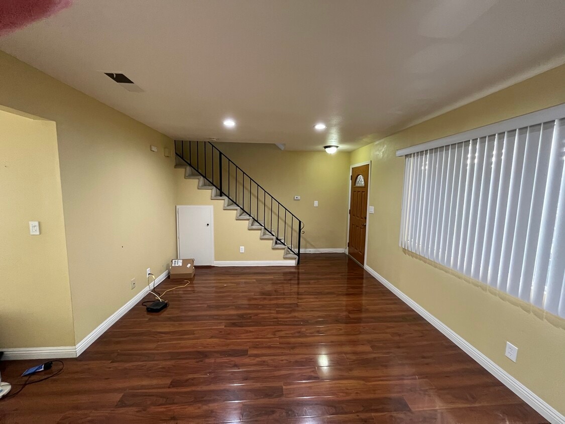 847 E Mission Rd Unit G, San Gabriel, CA 91776 Condo for Rent in San