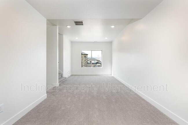 Foto del edificio - 157 W Autumn Lane