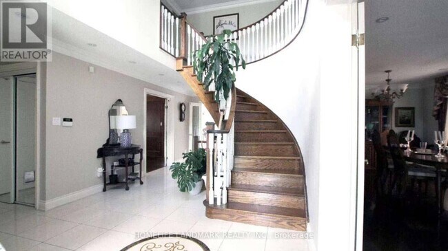 Building Photo - 54 Castleridge Dr