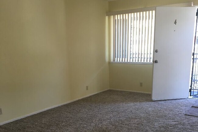 Living Room View - 3053 Pearl Ave