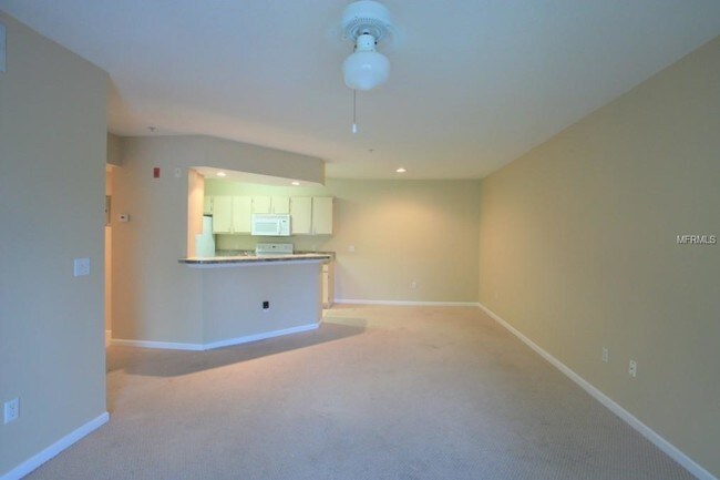 Building Photo - 713 Crest Pines Dr