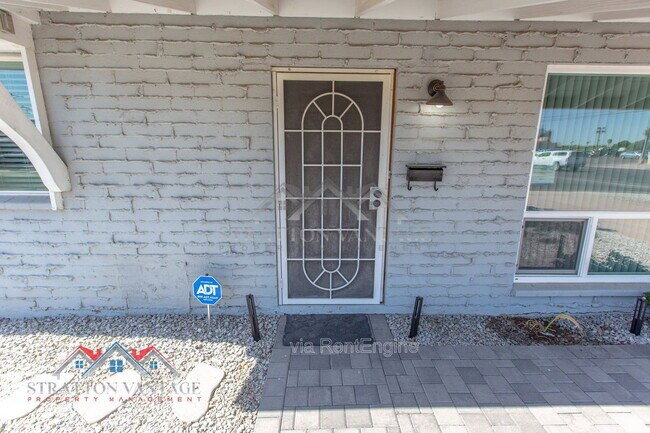 Building Photo - 7550 E Edgemont Ave