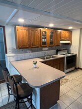 Building Photo - 35 Lincoln Ln