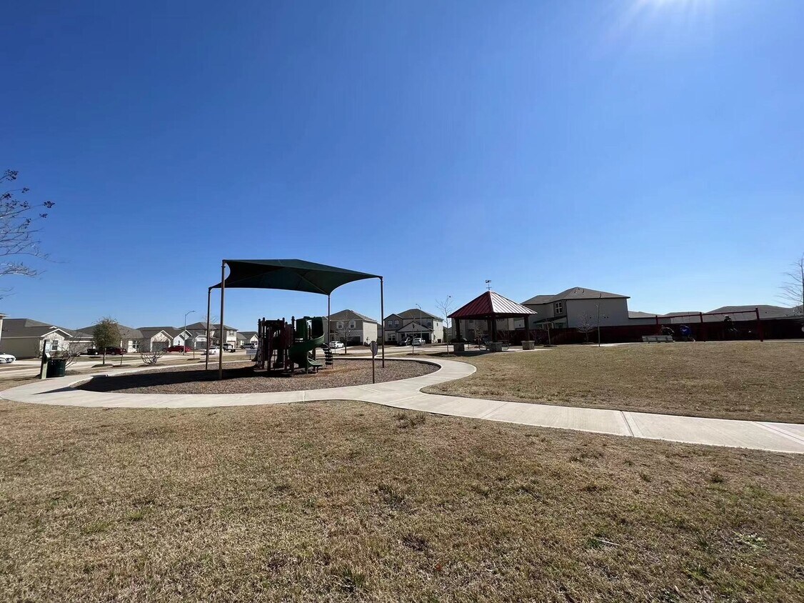 Foto del edificio - 1036 Lacebark Pne Ln