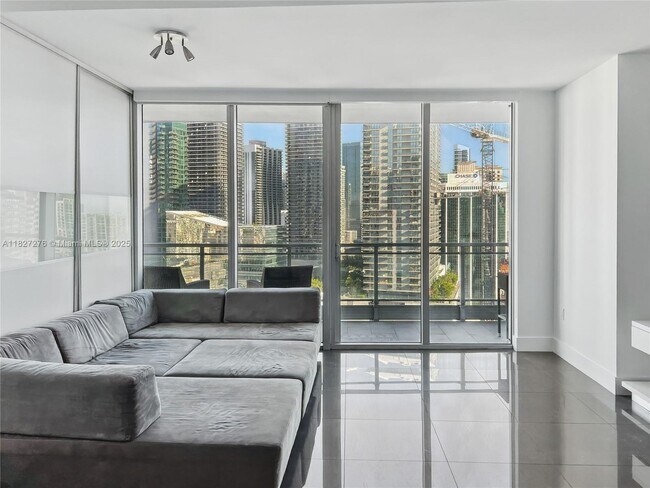 Foto del edificio - 92 SW 3rd St