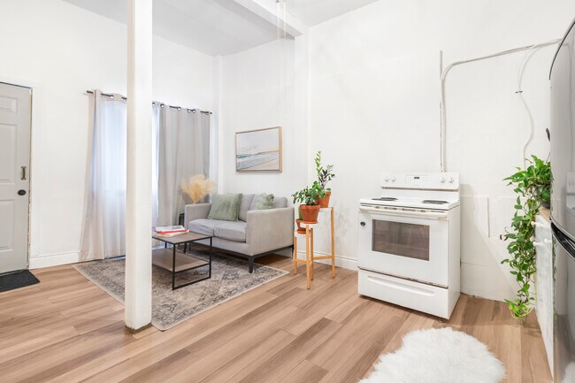 Photo du bâtiment - 1496 Drouillard Rd