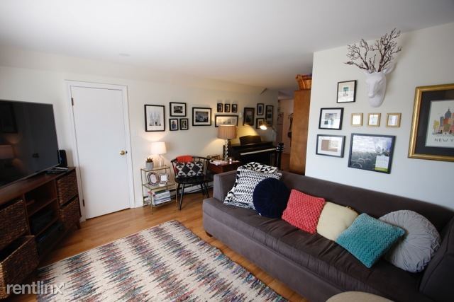 Foto del edificio - 1 br, 1 bath Condo - 22 Cove Rd Apt 3