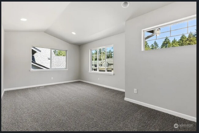 Building Photo - 16210 9th Ave E