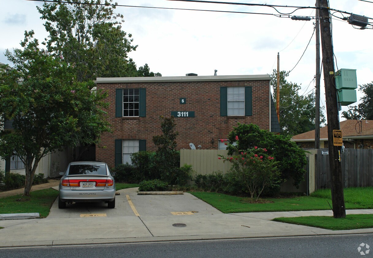 Primary Photo - 3111 Transcontinental Dr