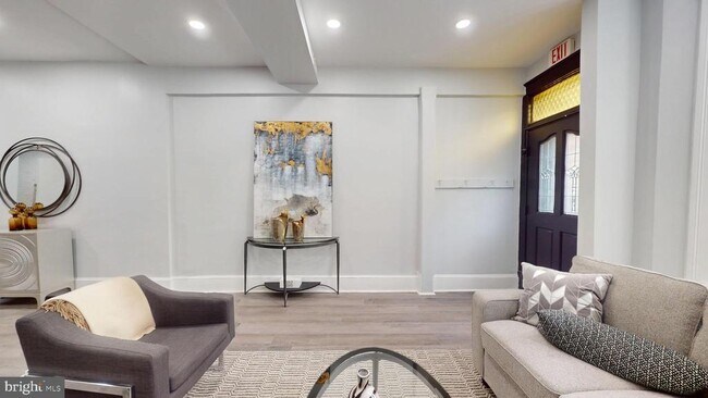 Foto del edificio - 1228 Fairmont St NW
