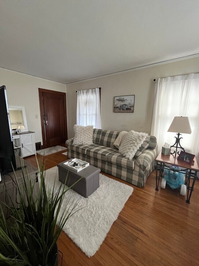 Foto del edificio - 206 Oak St