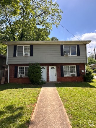 Building Photo - 2872 Harris St