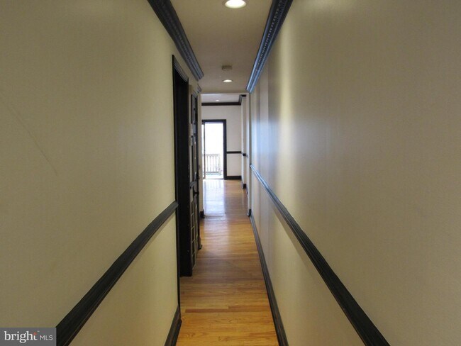 Building Photo - 1803 2nd St NW