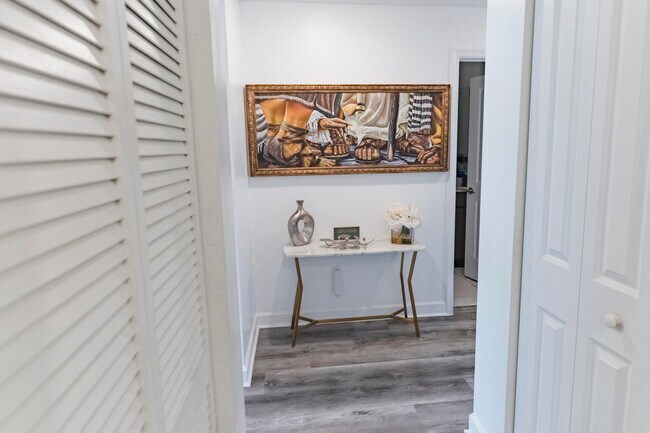 Foto del edificio - 2025 Sugar Maple Dr