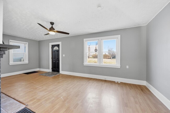 Foto del edificio - 1452 Summit St