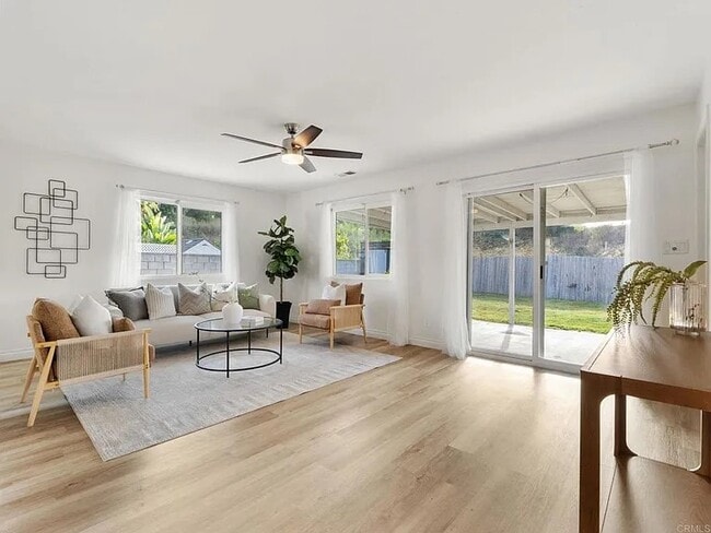 Foto del edificio - 2861 Turnbull St
