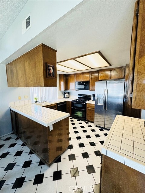 Foto del edificio - 14821 Gravilla Rd