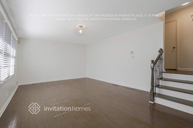 Foto del edificio - 2372 Oakridge Ct
