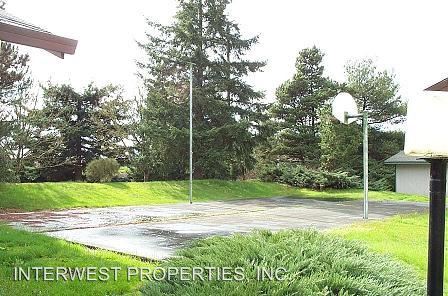 Building Photo - 3815 NW Chemult Pl