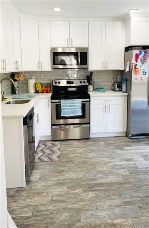 3030 Ferncrest Dr Unit B, Yorktown Heights, NY 10598 Room for Rent in