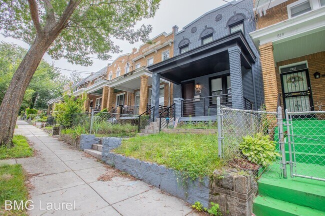 Foto del edificio - 4 br, 3.5 bath House - 821 Marietta Pl NW