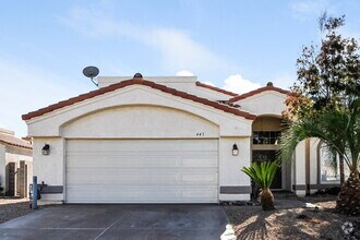 Building Photo - 445 Opal Dr