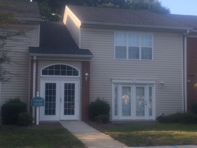 Foto del edificio - 15522 Horseshoe Ln