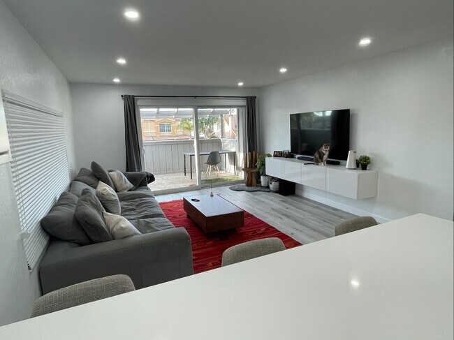 Foto del edificio - 4971 Dunes St
