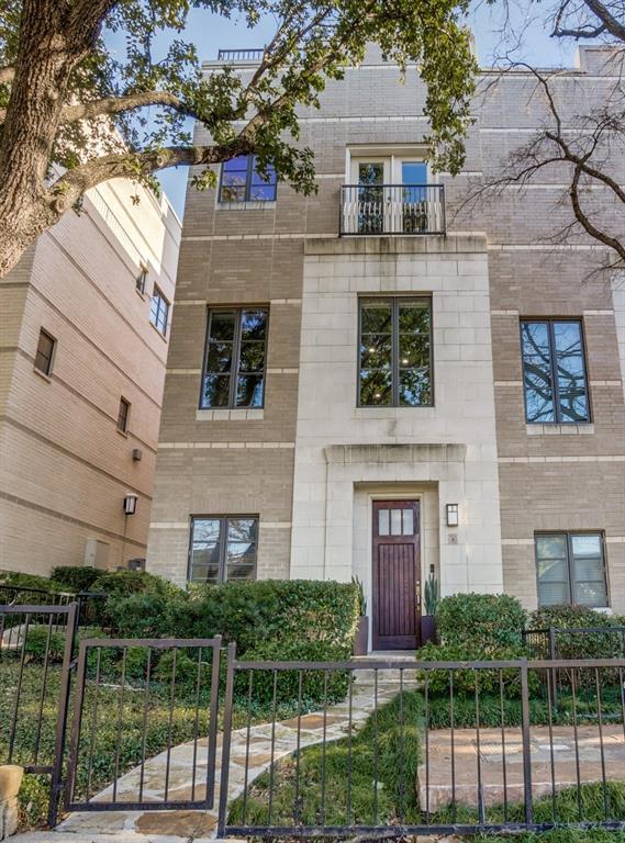 Foto del edificio - 3210 Carlisle St