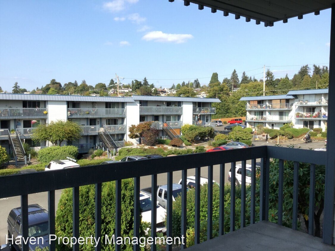 Foto principal - 23007 Marine View Dr S