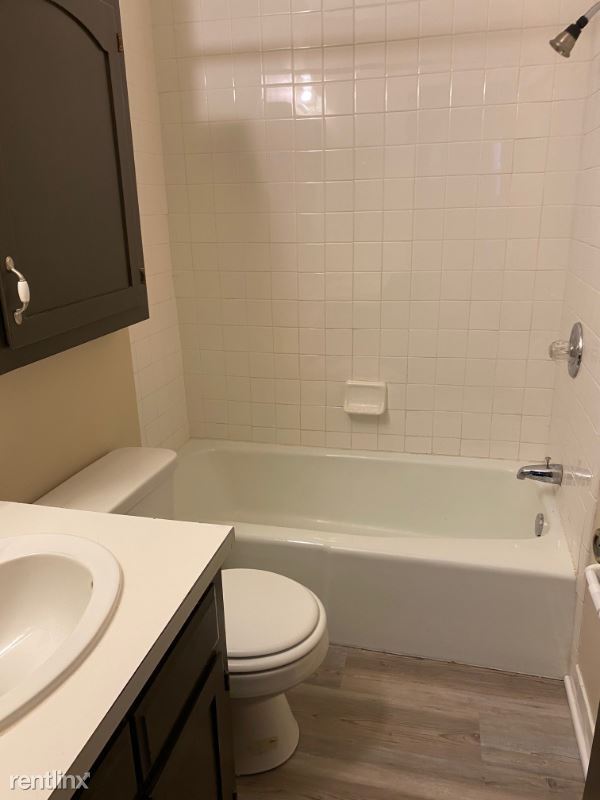 Building Photo - 1 br, 1 bath Condo - 2214 SW 29th Terr