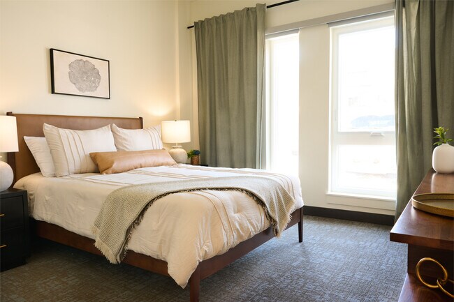 Foto del edificio - Pine at Wildroot